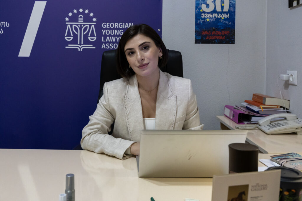 GYLA chairperson Tamar Oniani working by computer in GYLA offices